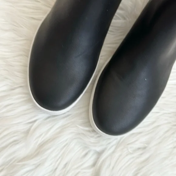 NWOT | DR. SCHOLLS | Madison Hi Wedge Sneaker Bootie | Black | Size 9.5 - Picture 3 of 9